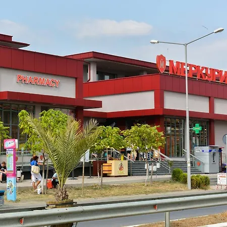 Olymp Aparthotel 4* Свети-Влас