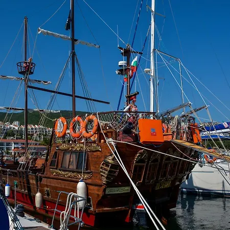 Olymp Apartcomplex 4* スヴェティ・ヴラス