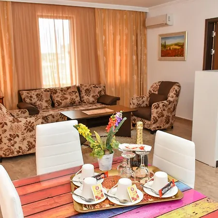 Olymp Aparthotel Апарт-отель 4*