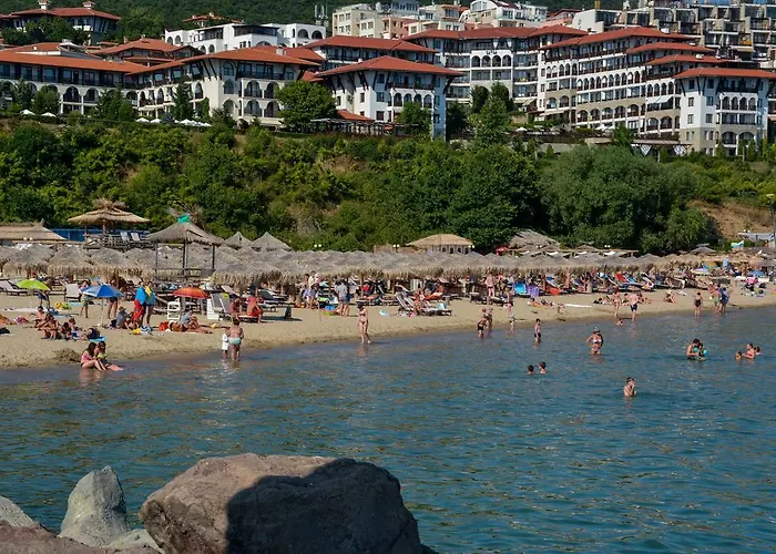 公寓式酒店 Olymp Apartcomplex 4*