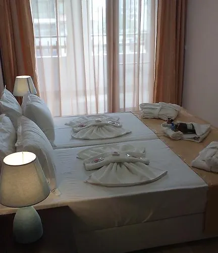 Olymp Apartcomplex 4*